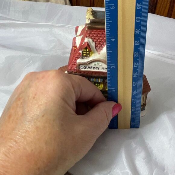 VTG Cobblestone Corners Country Hotel 2003 - Picture 7 of 9